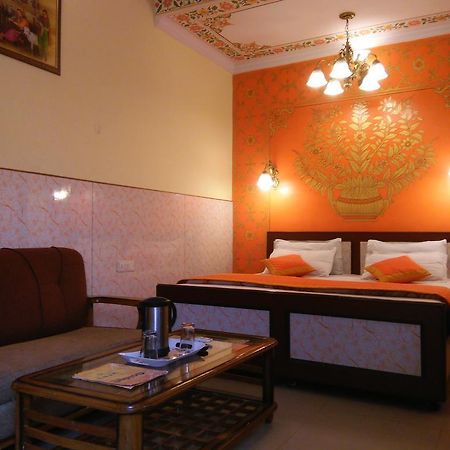 Hotel Golden Heritage Jaipur Ngoại thất bức ảnh