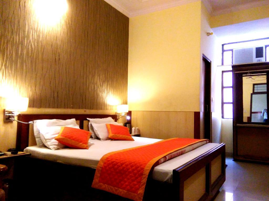 Hotel Golden Heritage Jaipur Ngoại thất bức ảnh
