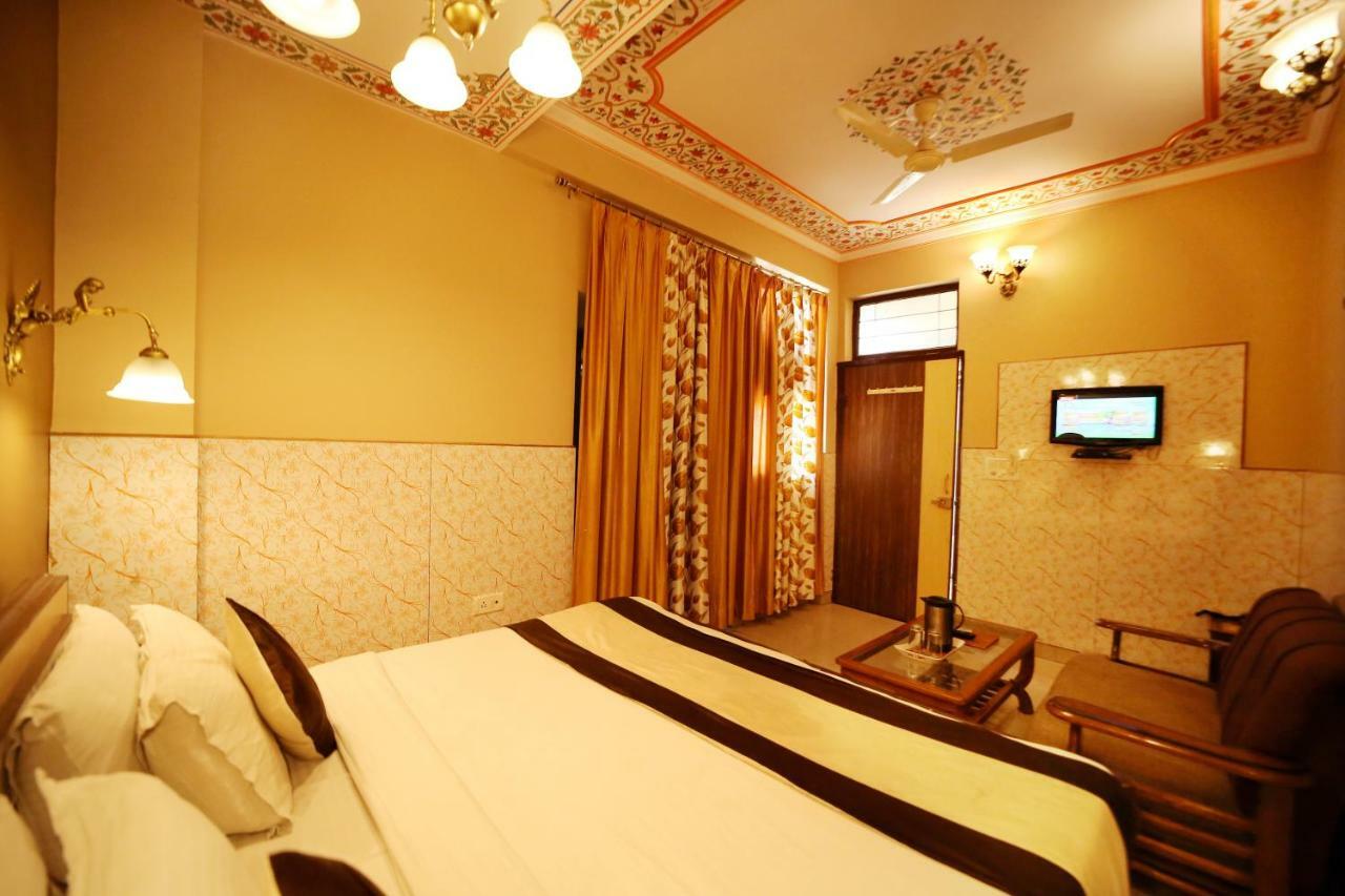 Hotel Golden Heritage Jaipur Ngoại thất bức ảnh